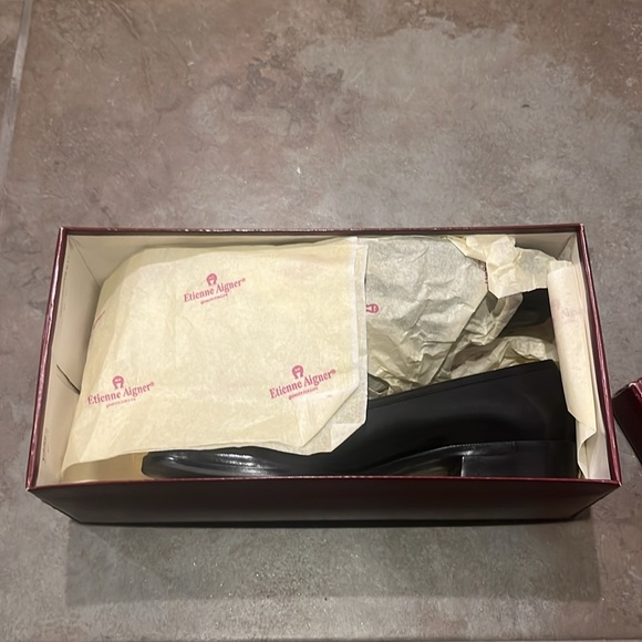 Vintage Etienne Aigner women's black loafers size 7.5 narrow, new in box - Picture 6 of 14